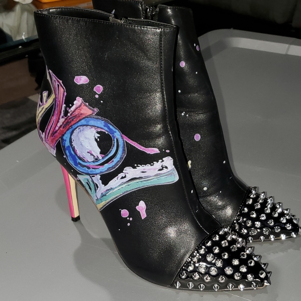 Ankle boots